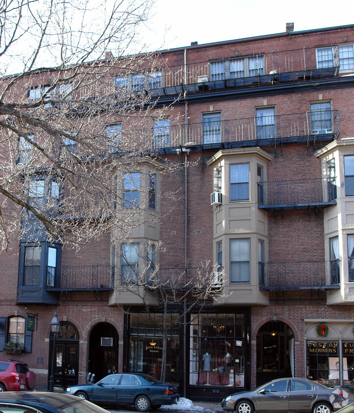 Building Photo - Charles Street