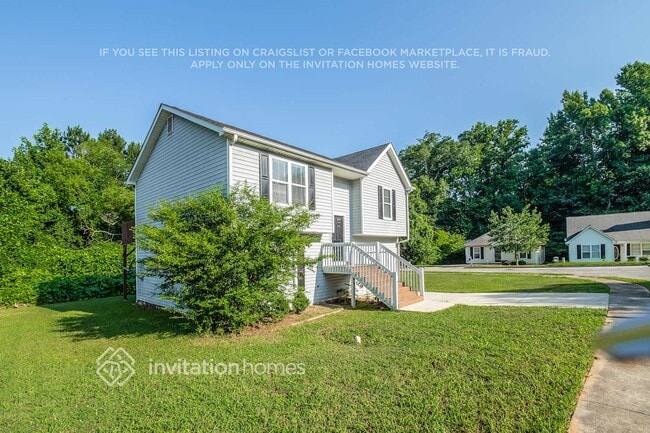 Building Photo - 869 Tramore Dr