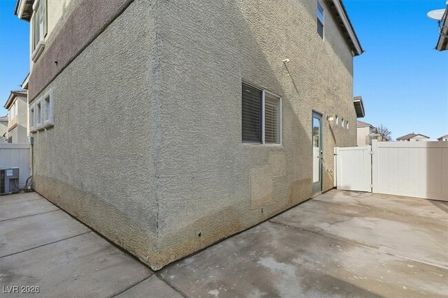 Building Photo - 5225 Paradise Valley Ave