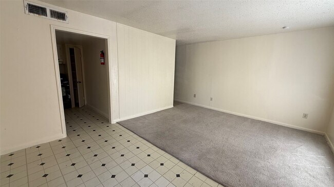 Foto del edificio - 2606 Beatty St