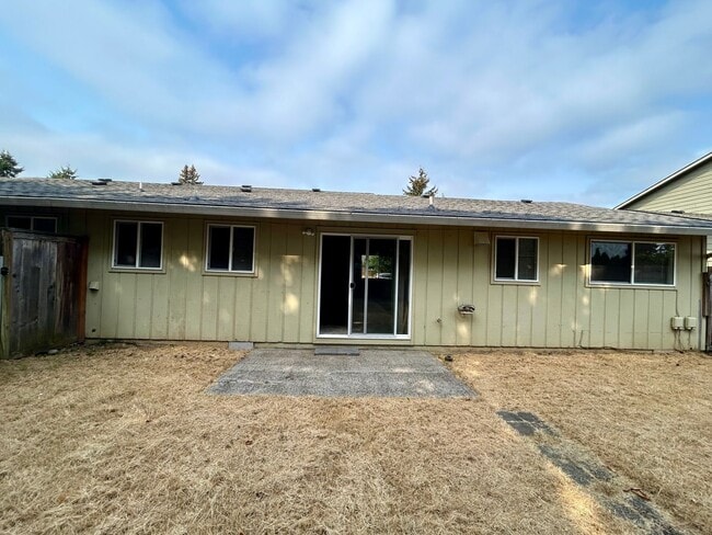 Photo - 509-511 SE 110th Ave Apartment