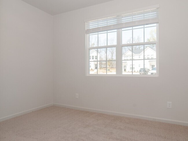 Foto del edificio - 2480 Ashton Park Ln