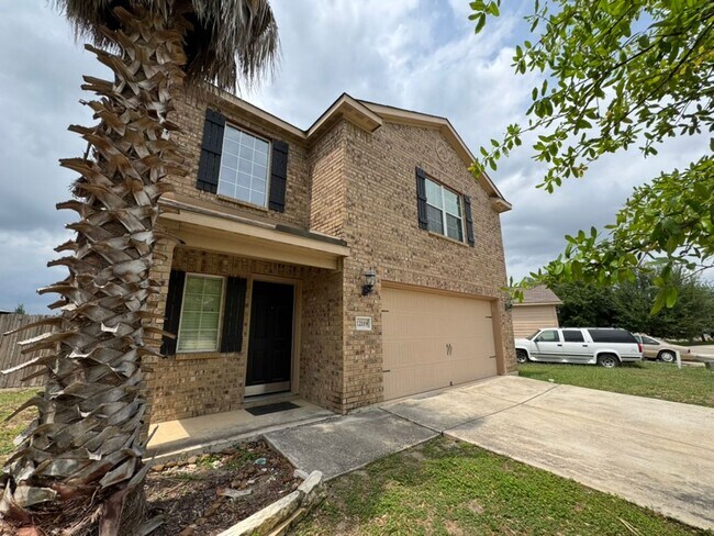Foto del edificio - Spacious 3-Bedroom Home for Lease in Luckey Ranch off I-90 near Loop 1604