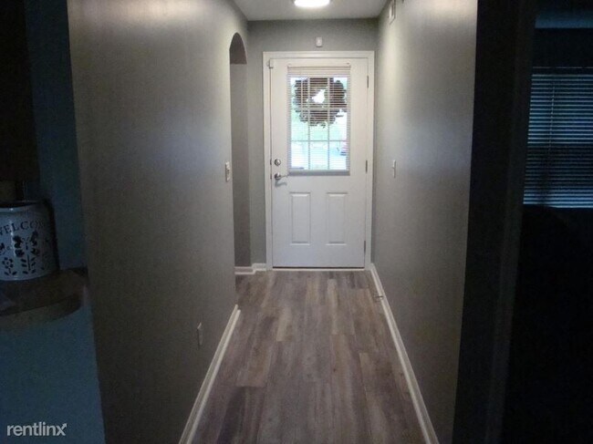 Building Photo - 2 br, 2 bath Condo - 4516 Julep Way