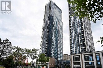 Building Photo - 5 Mabelle Ave