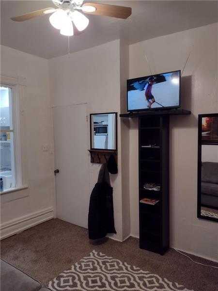 Foto del edificio - 5365 Hillcrest St