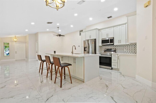 Foto del edificio - 4498 Dogwood Cir