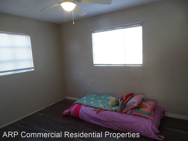 Building Photo - 3 br, 1.5 bath House - 9000 MOUNT ETNA DR