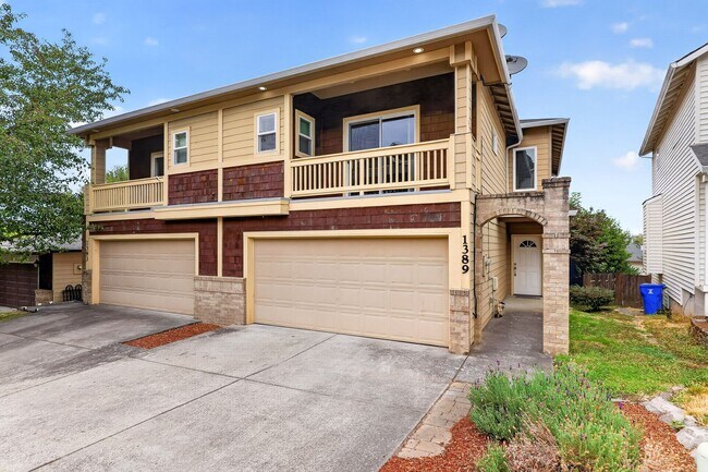 Foto del edificio - 1389 SW 22nd Terrace