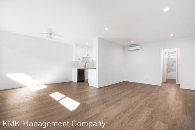 Building Photo - 1 br, 1 bath Apartment - 3343 Bagley Ave 3...