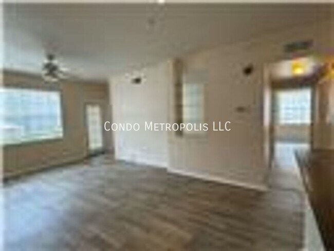 Foto del edificio - Two bedroom, Two bath on ground floor