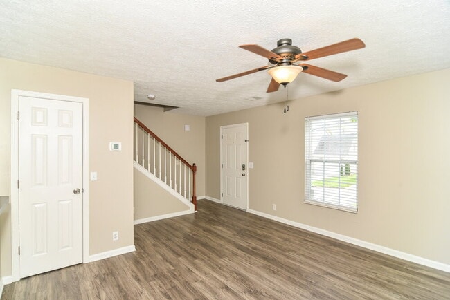Building Photo - 3425 Cainbrook Crossing