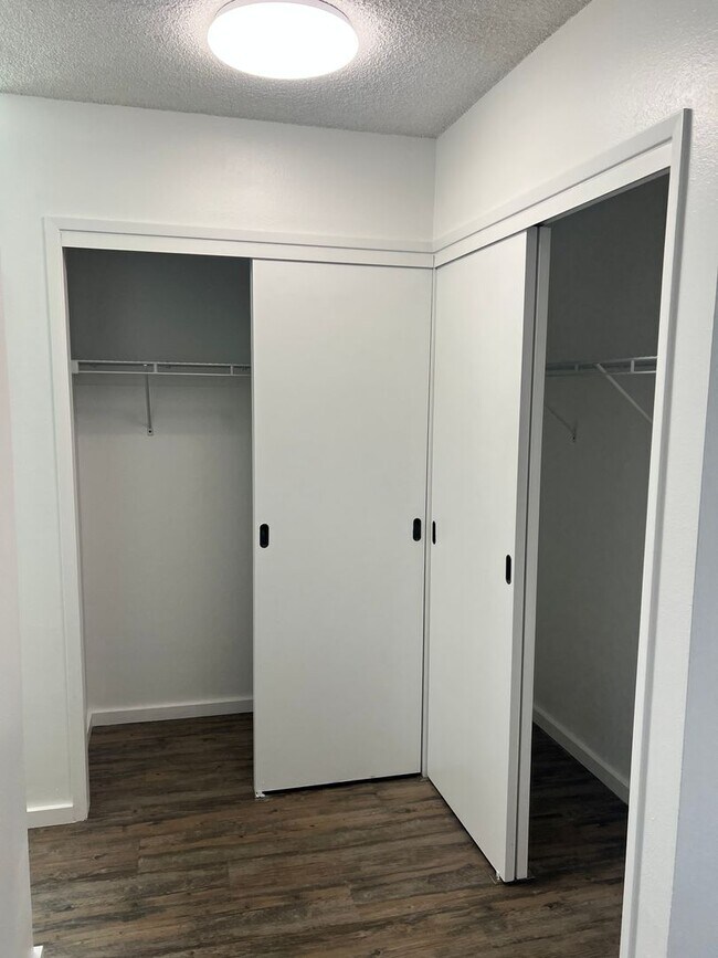 Foto del edificio - Kukui Plaza - 3 Bedroom 2 Bath 1 Parking