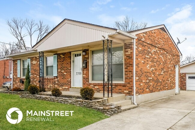 Building Photo - 7709 Mango Dr