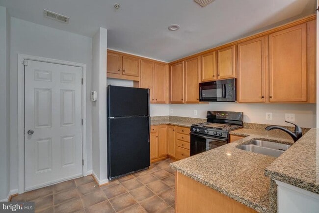 Building Photo - 6153 Aster Haven Cir