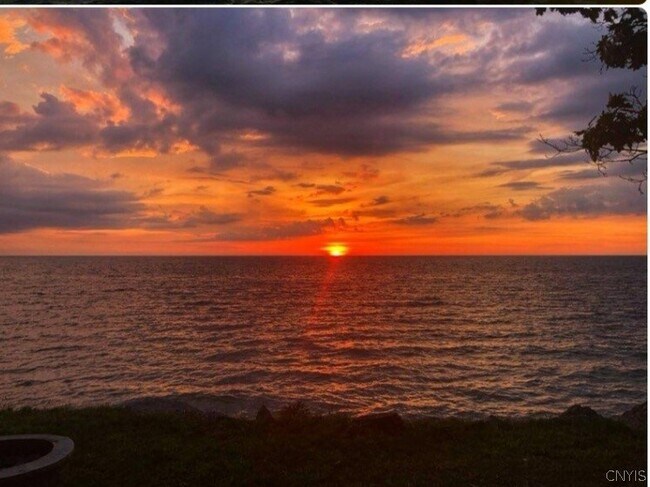 Foto del edificio - 2 S Rainbow Shores Rd