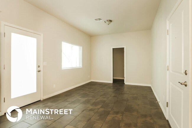 Foto del edificio - 2000 N 36th St