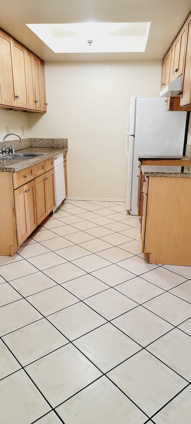 Kitchen - 1445 W 227th St