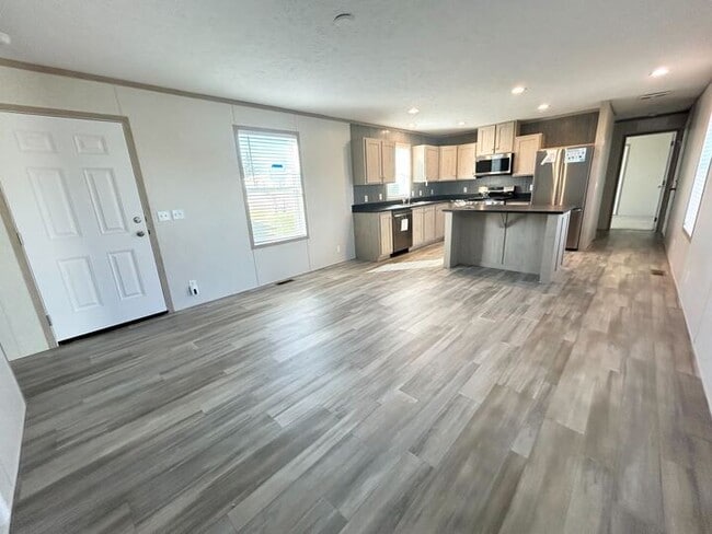 Foto del edificio - 29773 W Deerfield Ct