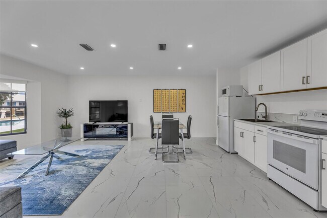 Foto del edificio - 616 3rd Key Dr