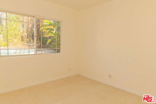 Building Photo - 5604 Valley Circle Blvd