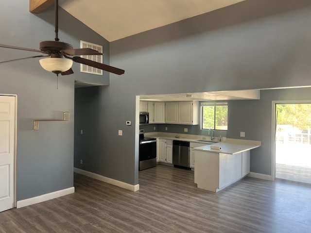 Building Photo - 755 E Fort Pierce Dr