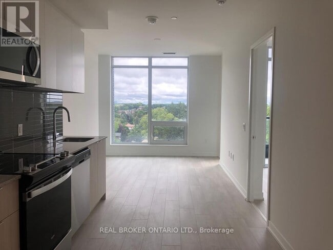 Building Photo - 3 Rosewater St