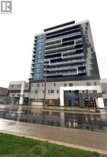 Building Photo - 128 King St N