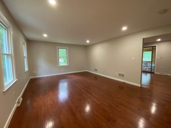 Foto del edificio - 336 Cedar St