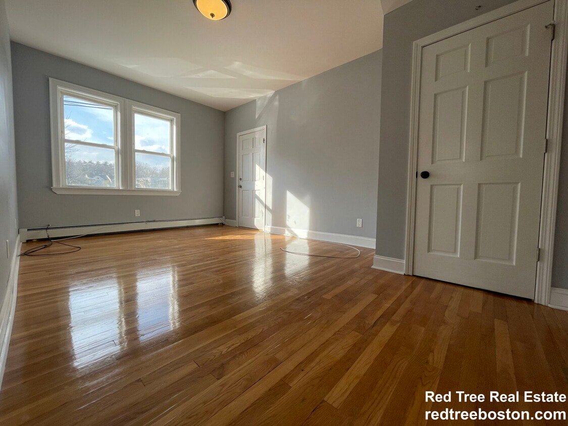 Photo - 7 High Street Place Apt #U7, Brookline, MA 02445 - 2 BR 1 BA Condo