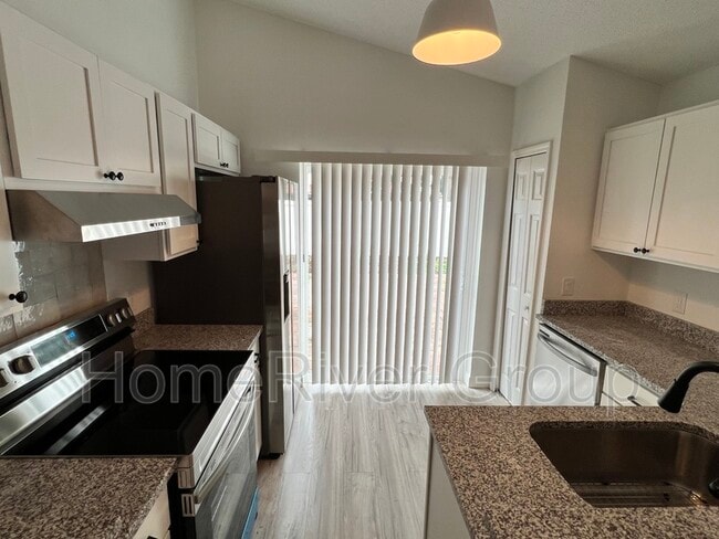 Building Photo - 1241 Brookebridge Dr