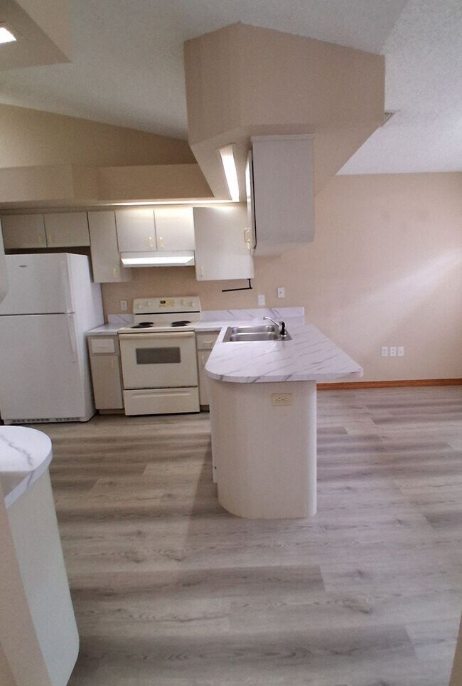 Building Photo - Centrally Located Corner Lot