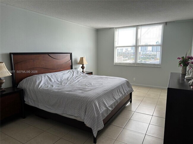 Foto del edificio - 427 Golden Isles Dr