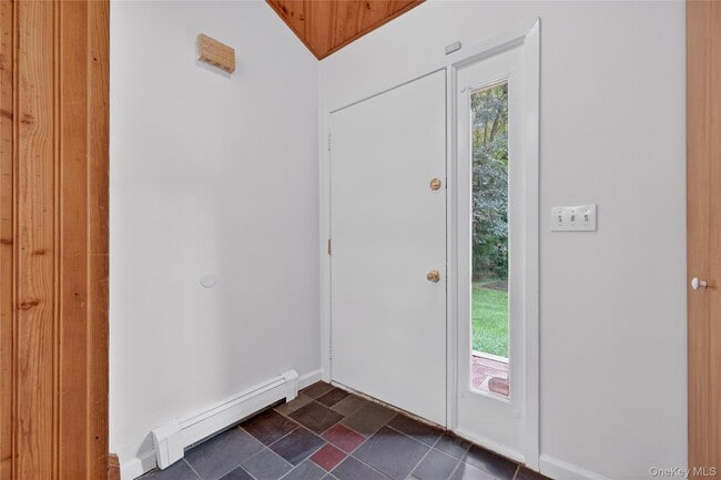 Building Photo - 78 Woodland Trail