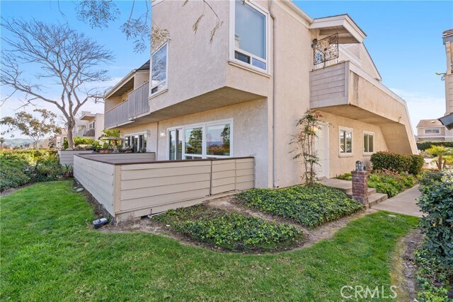 Foto del edificio - 24041 Vista Corona