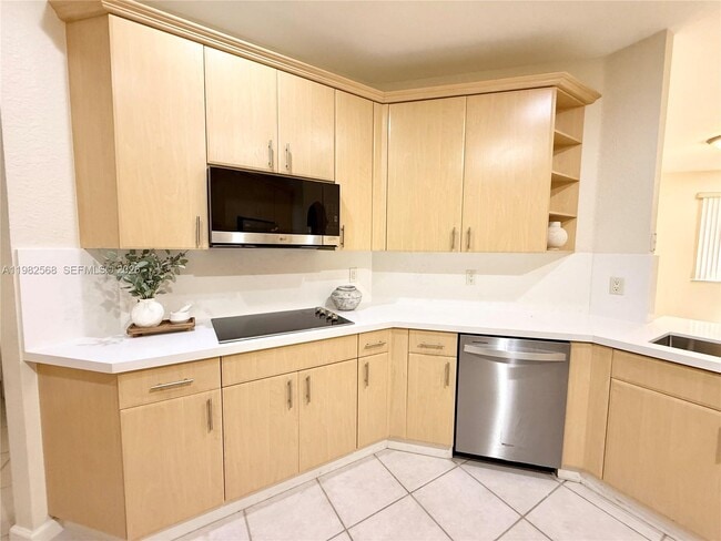 Foto del edificio - 2816 Kinsington Cir