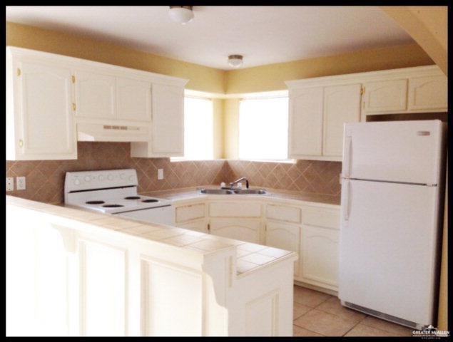 Building Photo - 3718 Zelma St