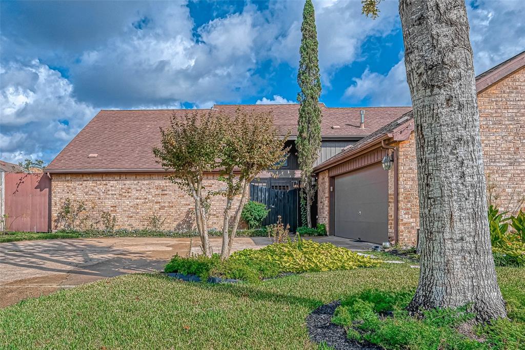 Primary Photo - 12222 Ella Lee Ln