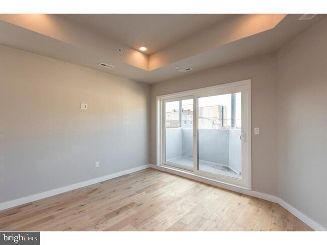 Building Photo - 1625 Ridge Ave
