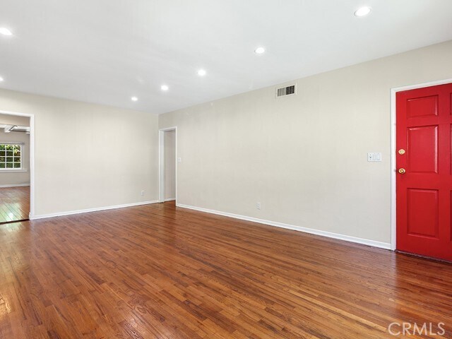 Foto del edificio - 4538 Wortser Ave