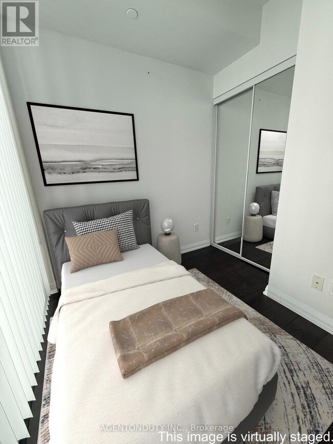 Photo du bâtiment - 7895 Jane St