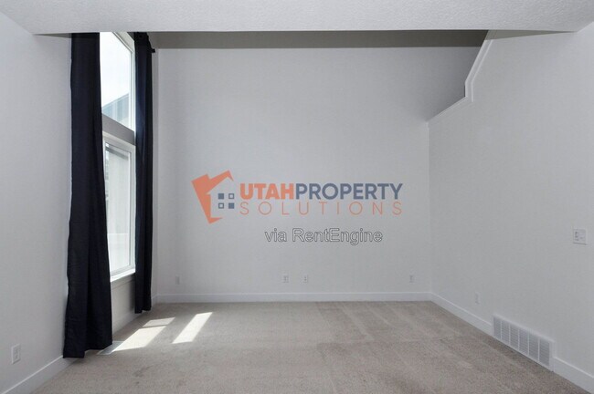 Building Photo - 16092 S Truss Dr