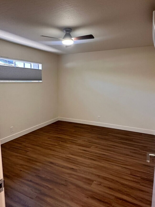 Foto del edificio - Coral Manor Apartments