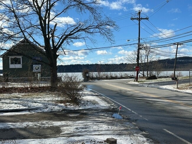 Foto del edificio - 88 Netcong Rd