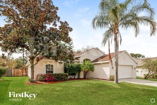 Building Photo - 3843 Chaucer Way