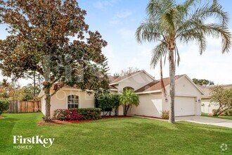 Building Photo - 3843 Chaucer Way
