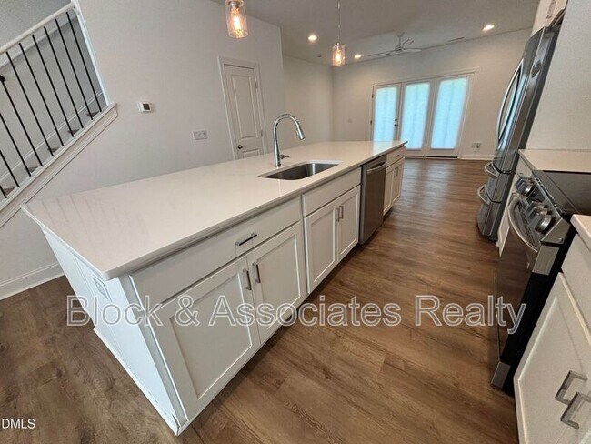 Building Photo - 5710 Parker Pnes Ct