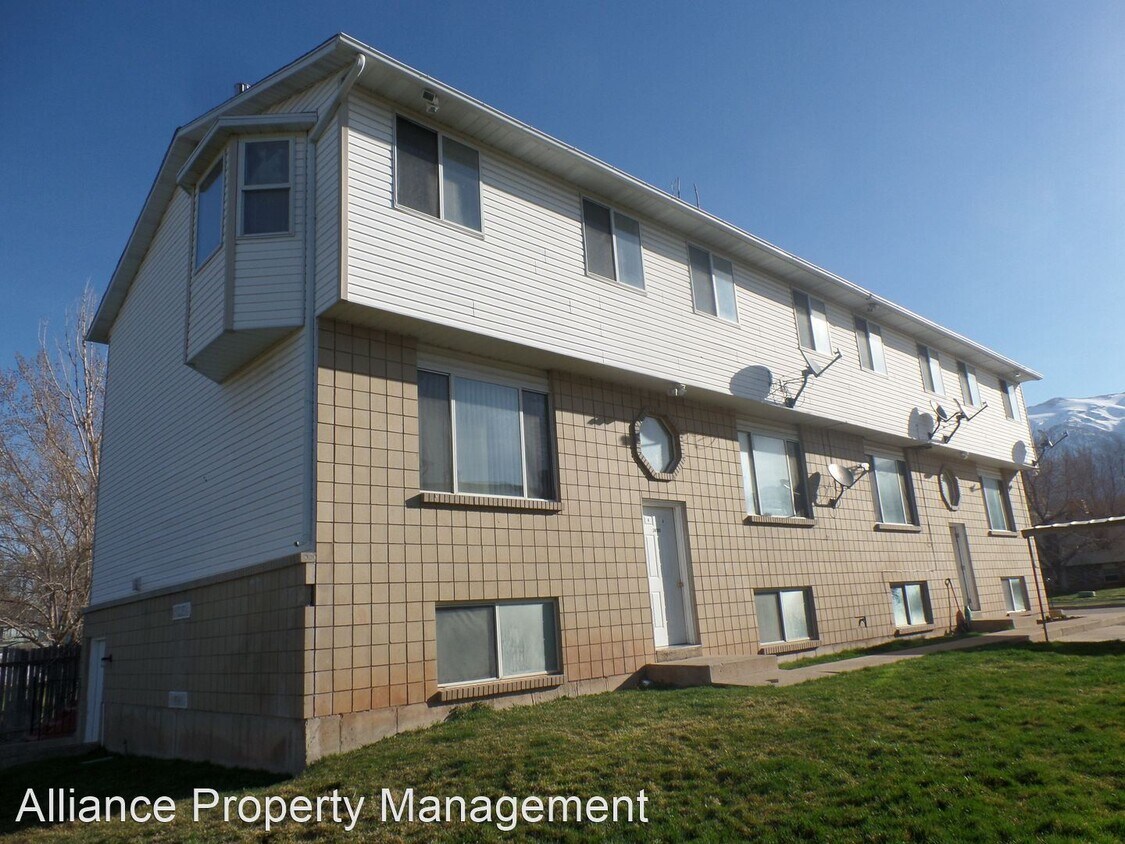 Primary Photo - 1149 Nayon Dr