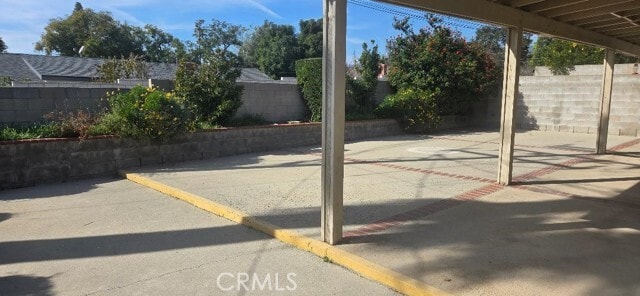 Building Photo - 1665 N Mills Ave