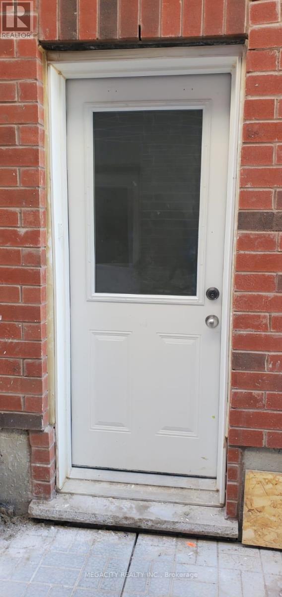 Photo du bâtiment - 27 Galvin Ave